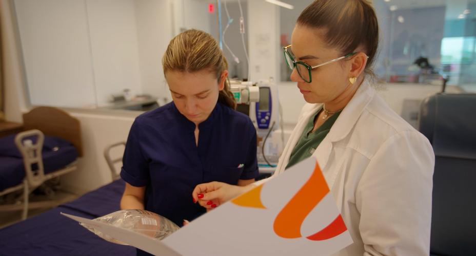 MIA_Photo next to Early Phase Services